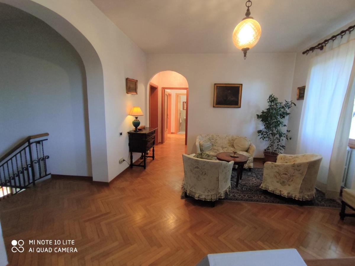 Da Ronald ... A Pian Del Papa Guest House Pratovecchio Exterior foto